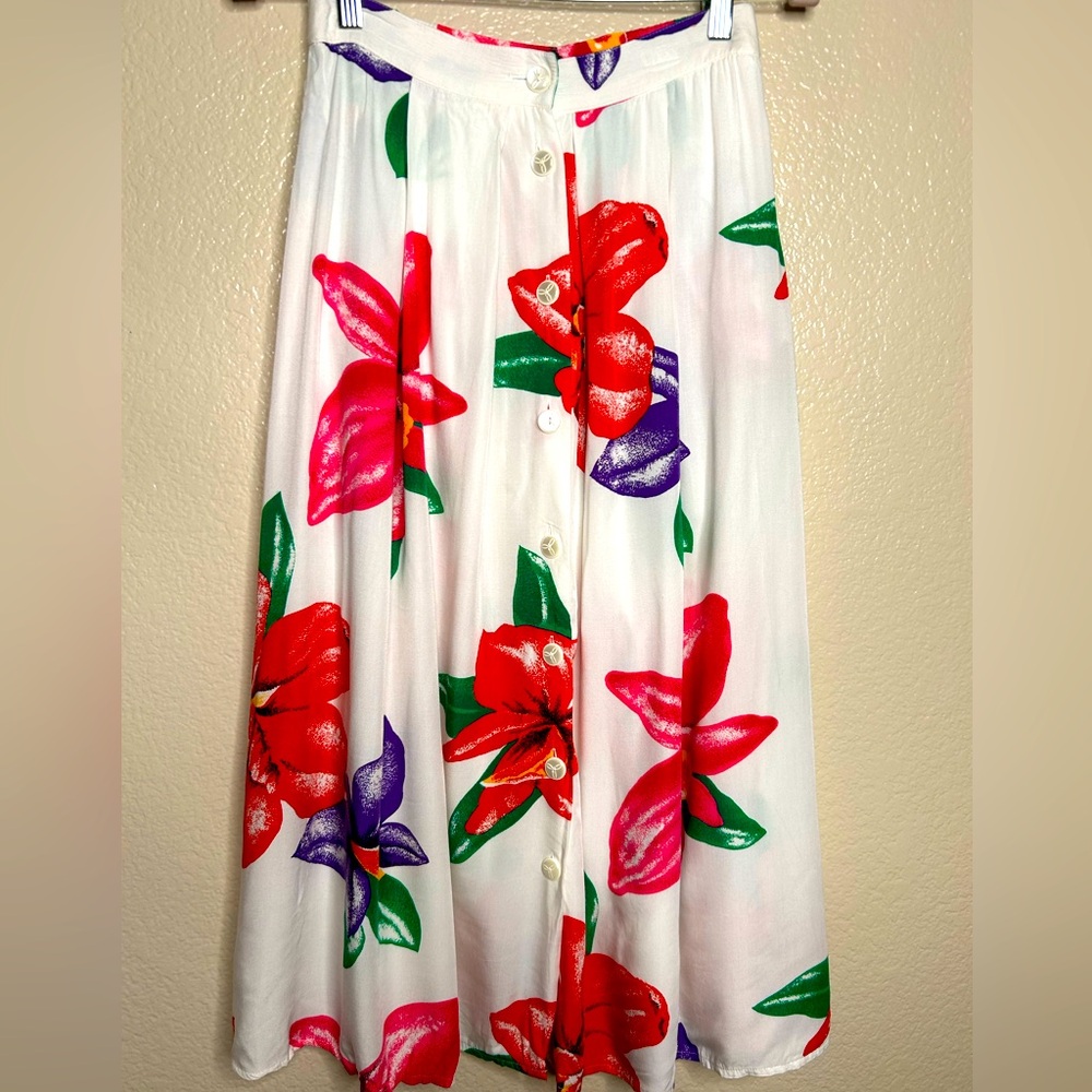 Vintage 90’s Floral Tropical Rayon Midi Skirt By Chaus Size 10